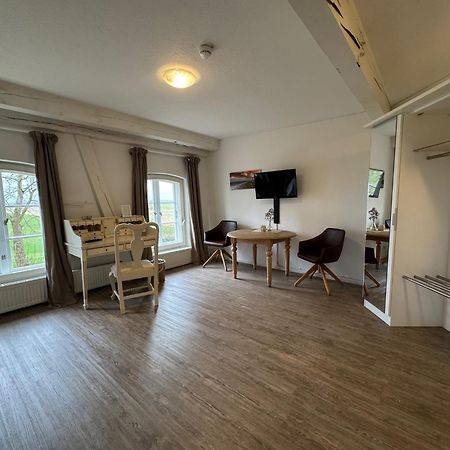 Landsitzhotel Und Seminarium Peterhof Hodorf Экстерьер фото
